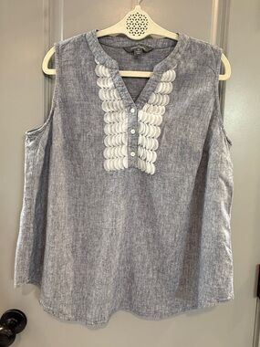 Market & Spruce Sleeveless Chambray Embroidered V-Neck Top - Blue & White